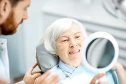 Woman seeing a dentist in San Antonio