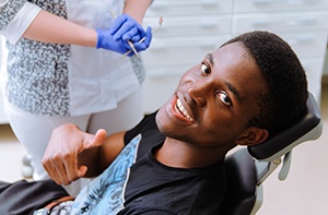 Thumbs up in the dental chair